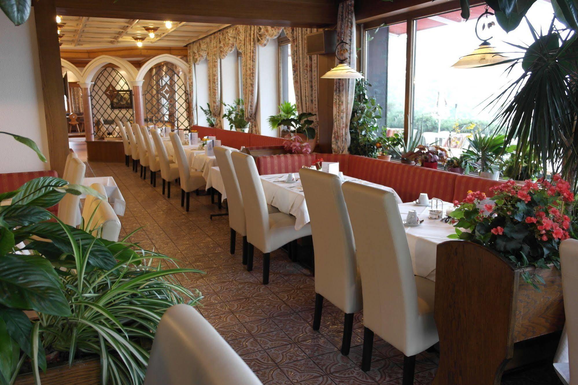 Hotel Habhof - Garni Mösern Eksteriør bilde